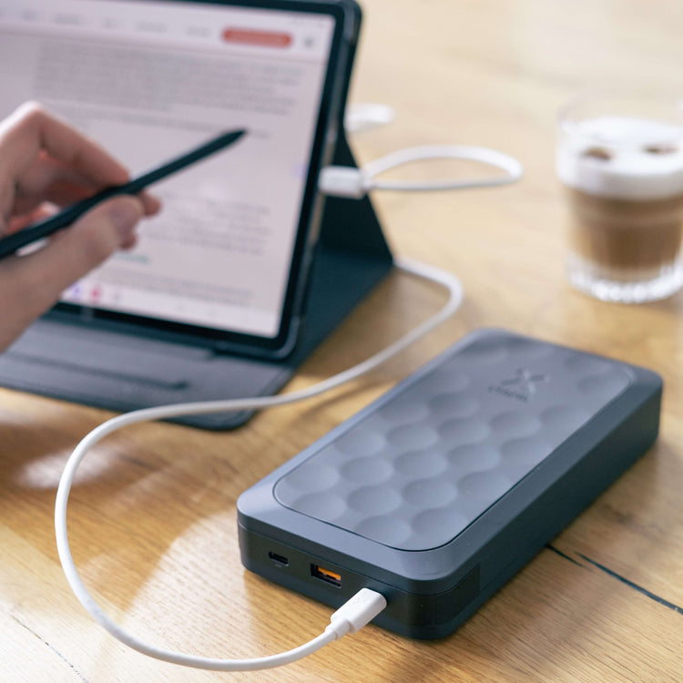 エクストーム モバイルバッテリー 27,000mAh 67W